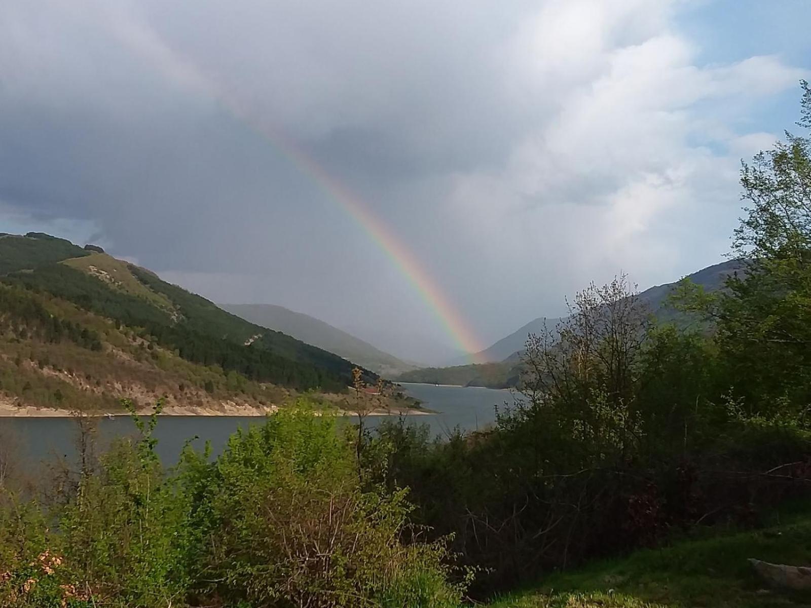Zavojsko Jezero - Vila Jezero Πίροτ Εξωτερικό φωτογραφία