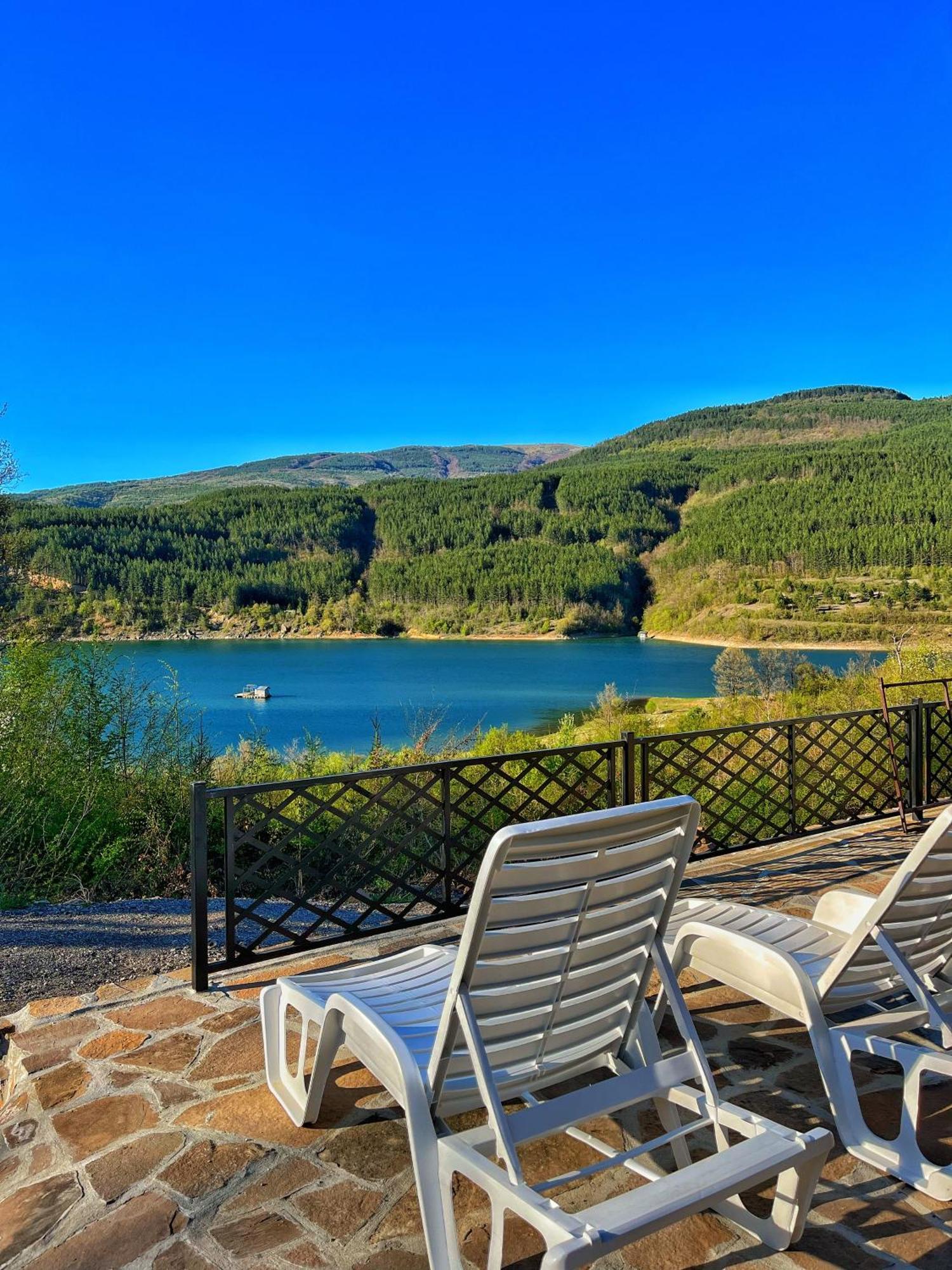 Zavojsko Jezero - Vila Jezero Πίροτ Εξωτερικό φωτογραφία